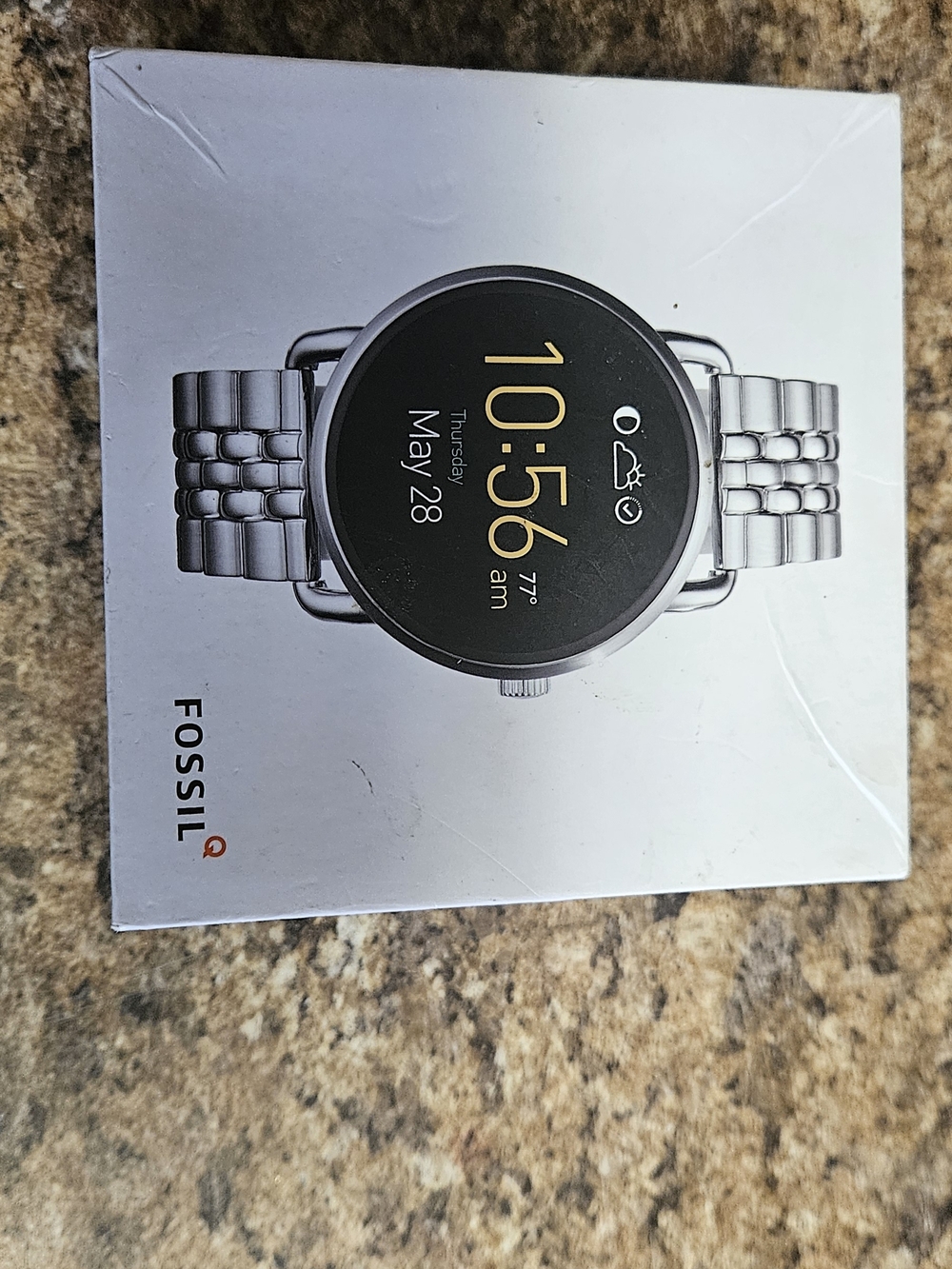 Fossil Q Wander2  Silver Round Smartwatch with Stainless Steel Link Bracelet
